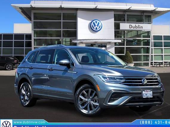 VOLKSWAGEN TIGUAN 4MOTION 2022 3VV2B7AX2NM055286 image